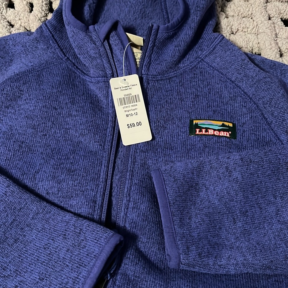 BNWT kids fleece hooded zip jacket size medium